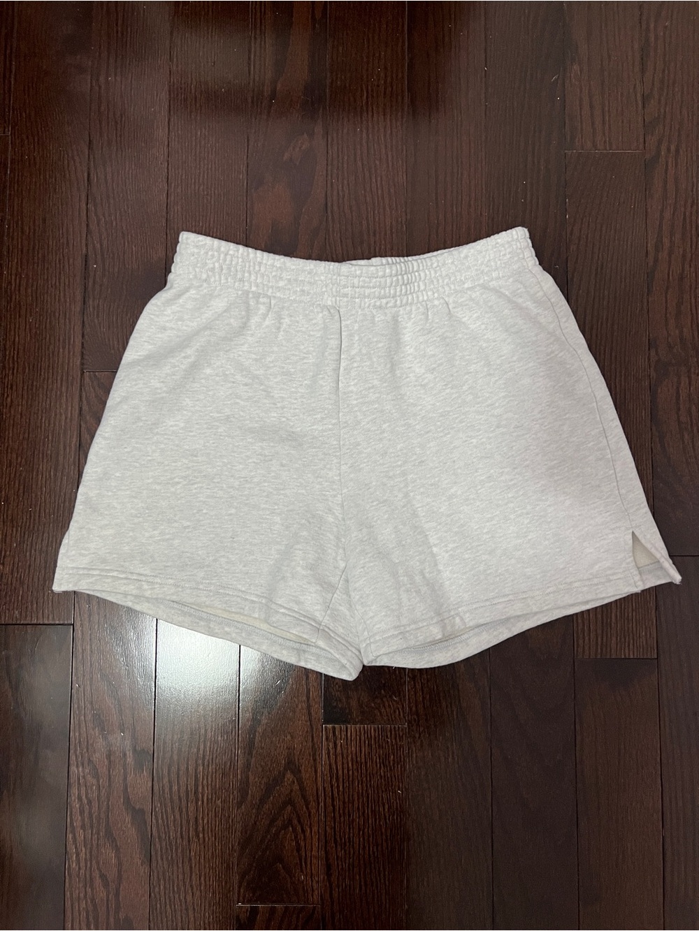 TNA Cozy Sweatfleece Perfect Short - Heather Cloud White